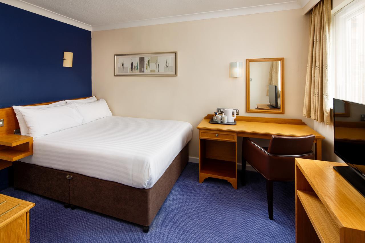 Mercure Bradford, Bankfield Hotel Bradford  Exterior photo